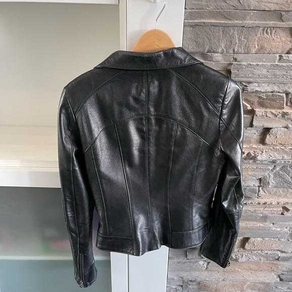 Danier leather black jacket - Picture 3 of 3